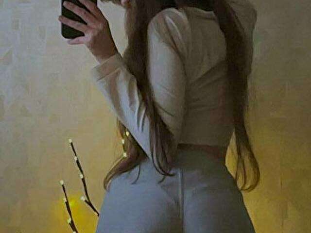 SOPHIE1 free sexy photo