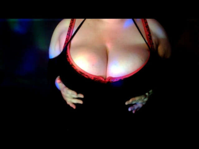 MELONY free hard sexy photo