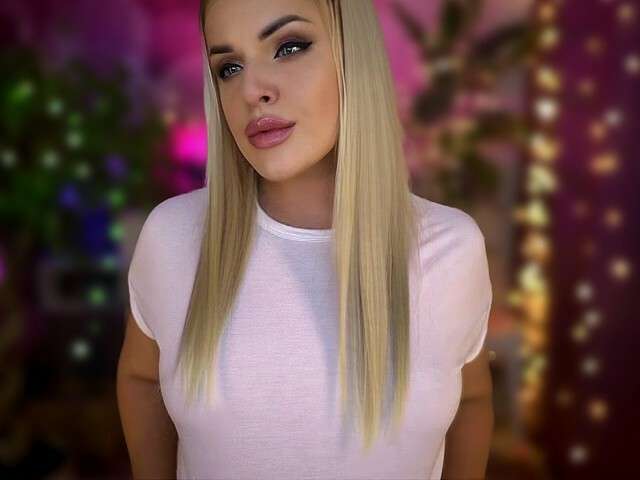 KYLIE free sexy photo