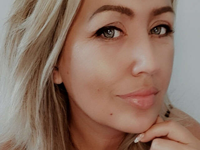 GEILETESS free sexy photo