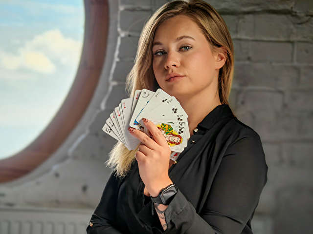 HOLLYXLOVE free sexy photo