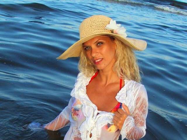 ANABELLE25 free sexy photo