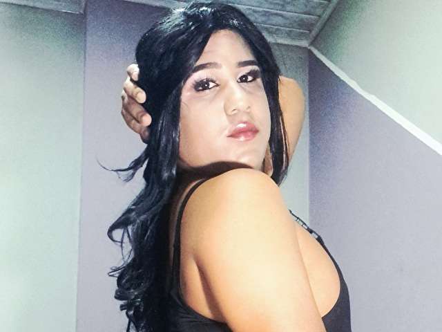 SHANTALL1 free sexy photo