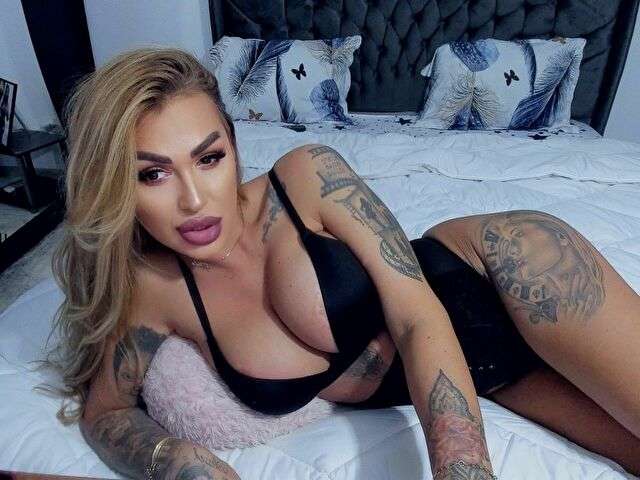 NICOL2NAYA free sexy photo