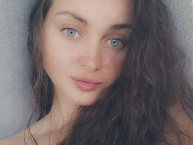 LOVELYANA free sexy photo