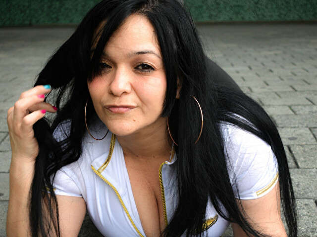 MARGOTMILF free hard sexy photo