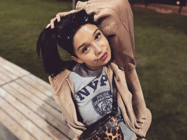 VASYLLYNA free sexy photo