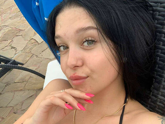 VASYLLYNA free sexy photo