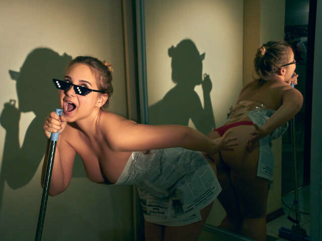 WHITEDIAMOND free hard sexy photo