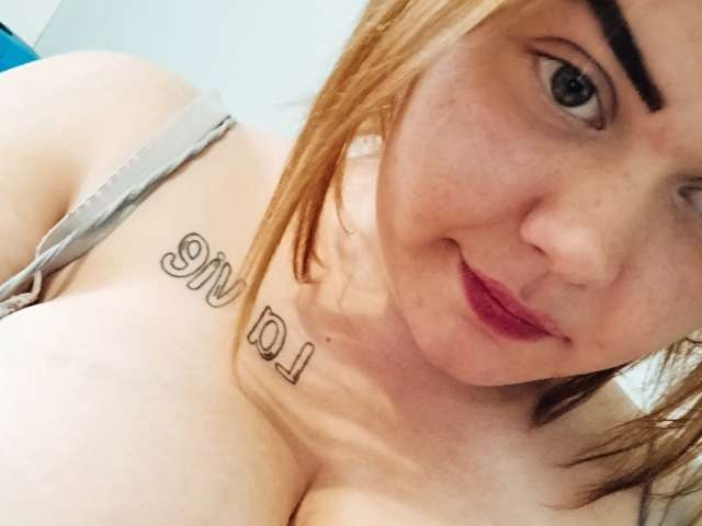 LOUNA122 free sexy photo