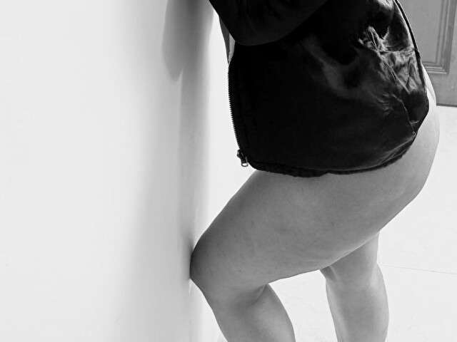 LADYSLAVE free hard sexy photo