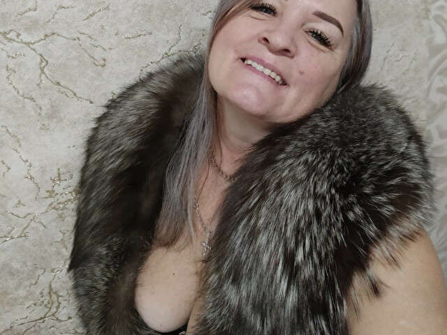 GRANDMILF free hard sexy photo