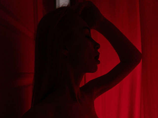 BLONDIANGEL free hard sexy photo