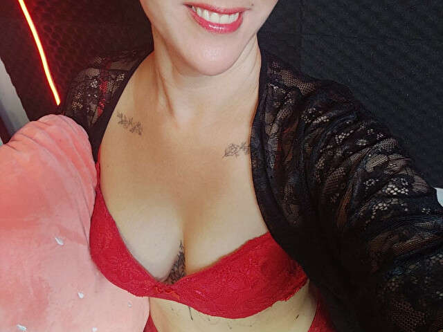 MAHINA84 free sexy photo
