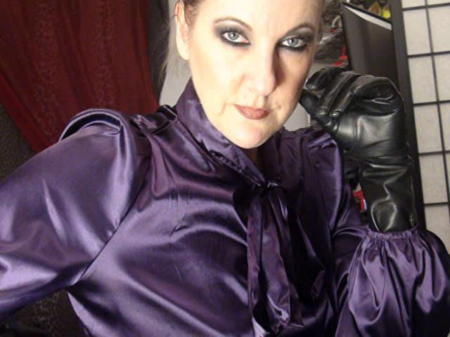 MISTRESSVIV free sexy photo