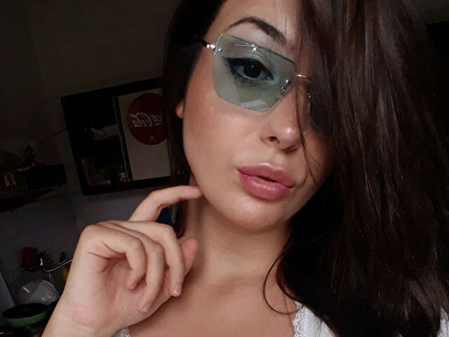 SEXYJOLE free sexy photo