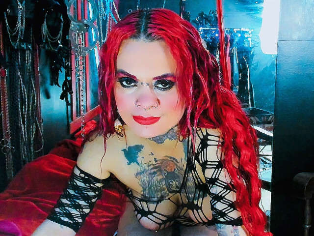 MORGANACROW free hard sexy photo