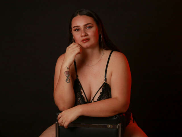 EDAPHILLIPS free sexy photo
