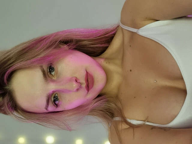 ILUSIONCATSX free sexy photo