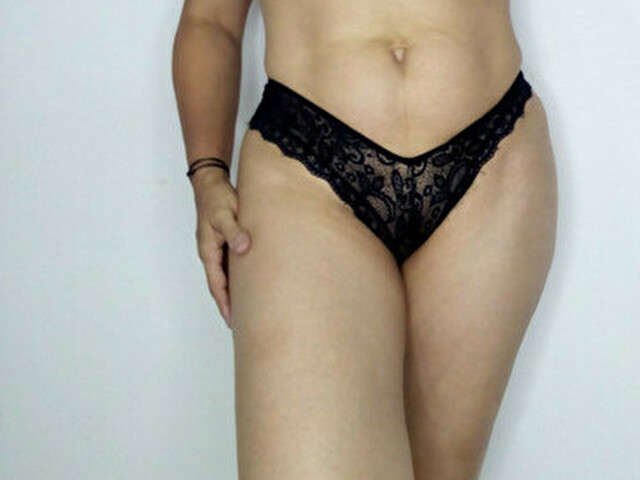 ROXANESALAS free hard sexy photo