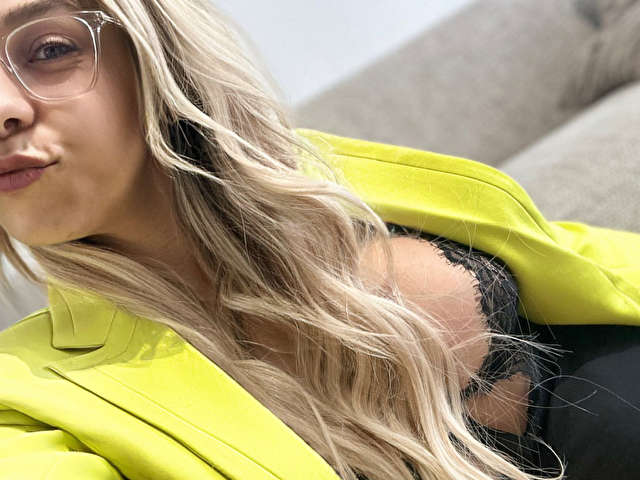 JOLYNNVISSER free sexy photo