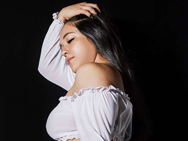 LUCYSWORLD free sexy photo
