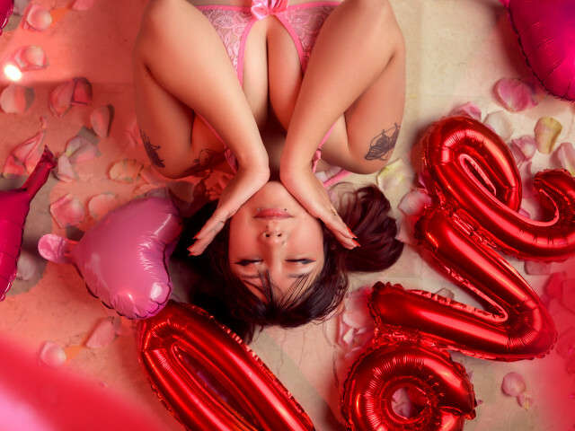 ANTONELLARAW free sexy photo
