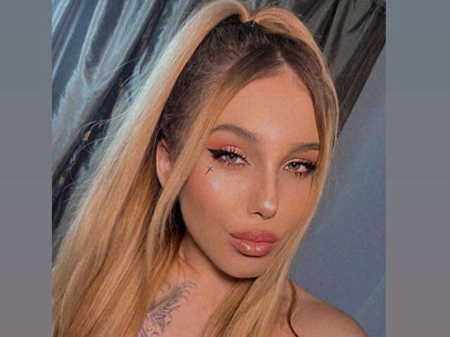CHERRYJANE21 free sexy photo