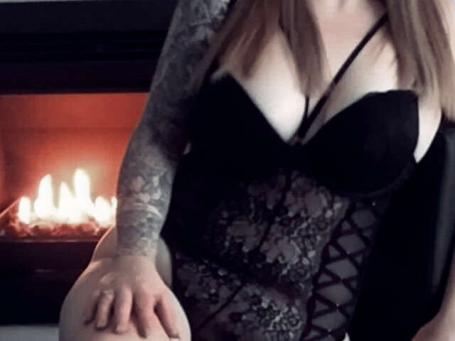 LADYJ free sexy photo