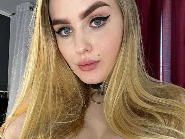 OLIVIABENT free sexy photo