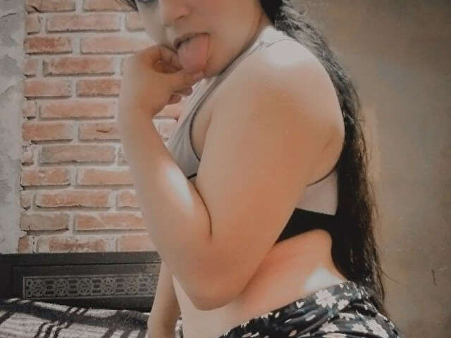 MELANYHOT free hard sexy photo