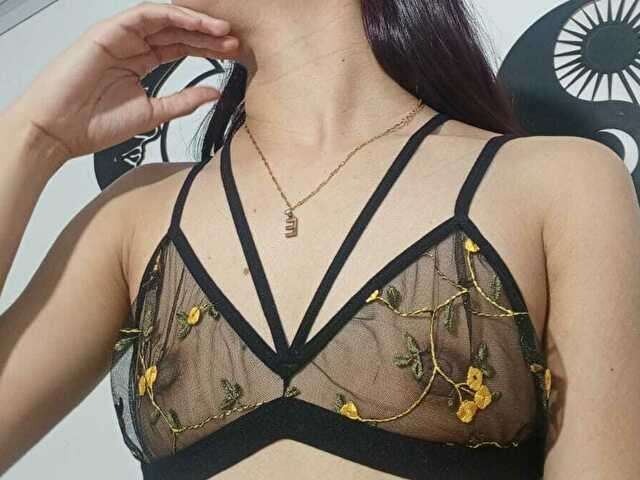 SARAHSMITT free hard sexy photo