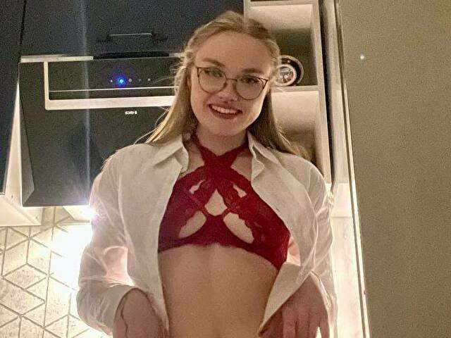 DEARPRINCESS free sexy photo