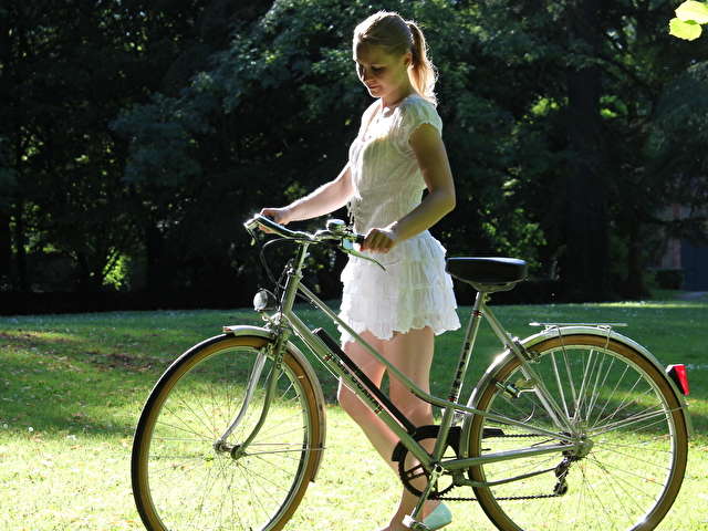MANONB free sexy photo