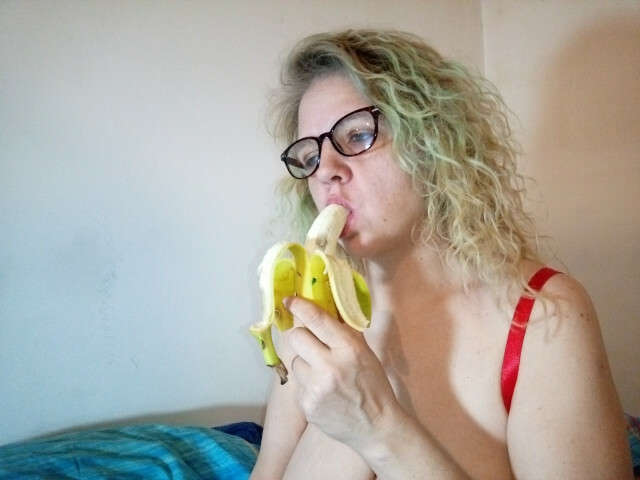 CUTEDEBBY free hard sexy photo