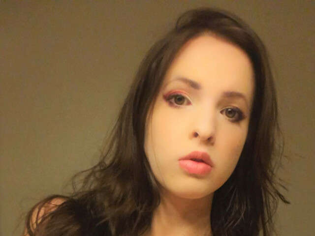 MISSDOLLMAID free sexy photo