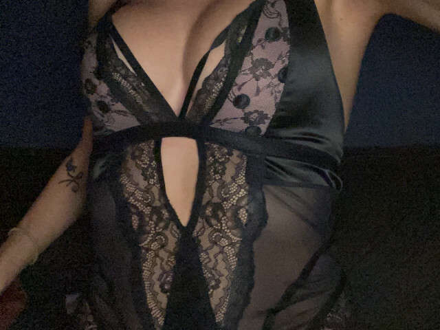 LOVELYJULIA free hard sexy photo