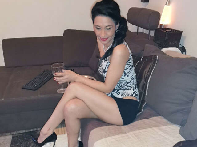 NICOLEPUSSY free sexy photo