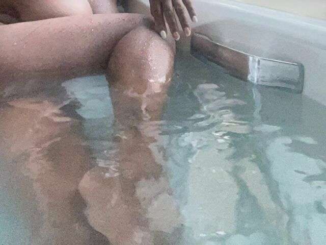 SOFIAABBEY1 free sexy photo