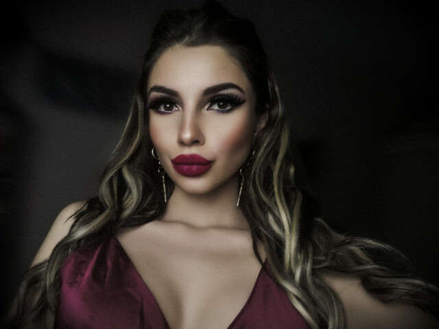 FIERCEFOX free hard sexy photo