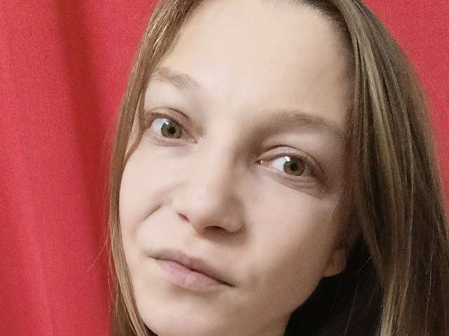 EMILLYLOVELY free sexy photo