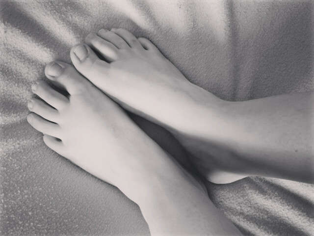 LESLIEFEET free sexy photo