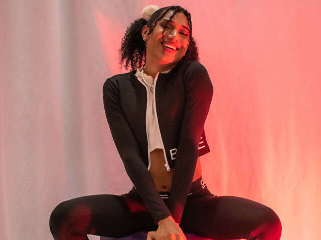 JENNYCUTETS free sexy photo