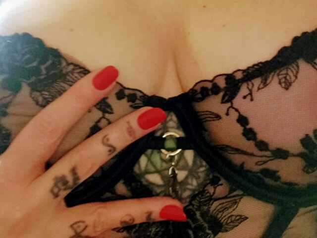 UNALOME free sexy photo