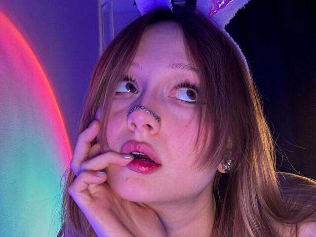 MARYMILUWU free sexy photo
