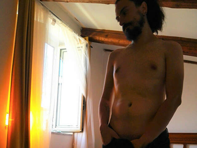 MRKURT free hard sexy photo