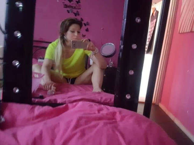 FLEXIBELE free sexy photo