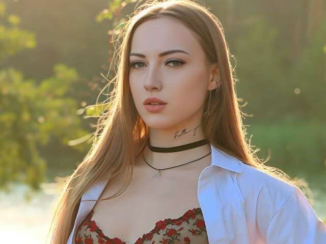 EVELINAMOOR free sexy photo