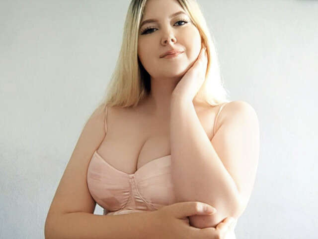SWEETLENNA free sexy photo