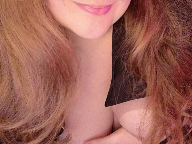 SWEETLILY free sexy photo
